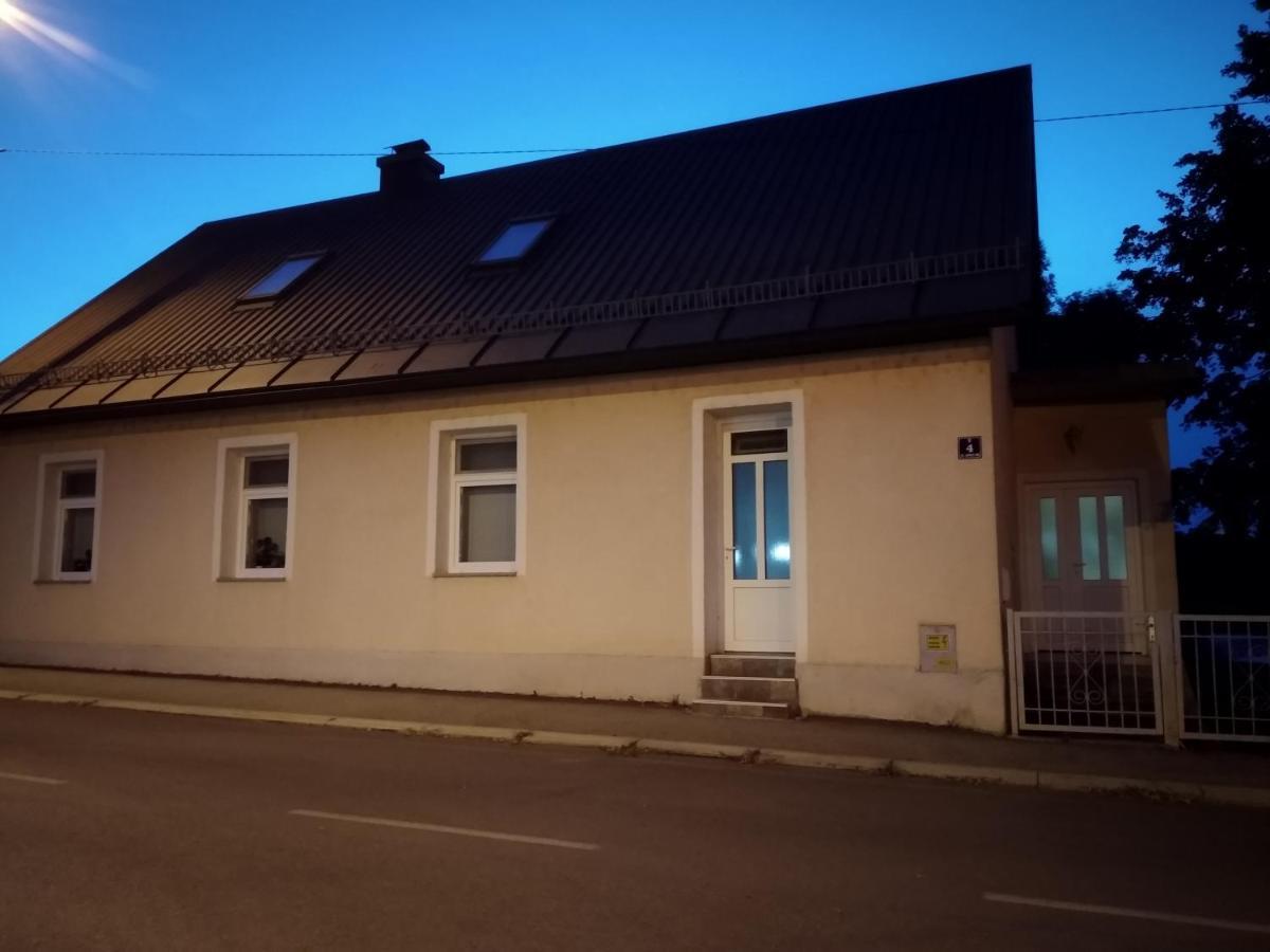 Apartman Cardak Gospić Exterior foto